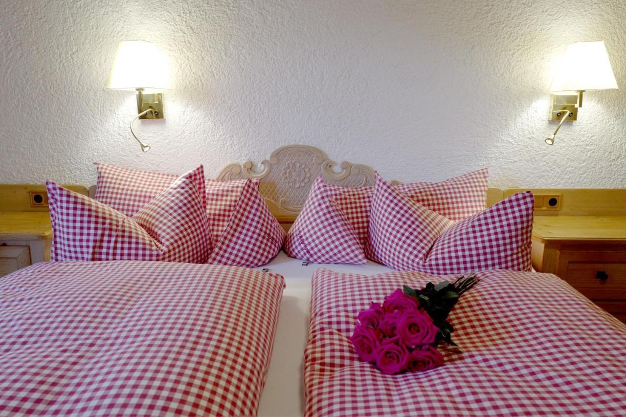 Hotel Maier Zum Kirschner Rotta エクステリア 写真