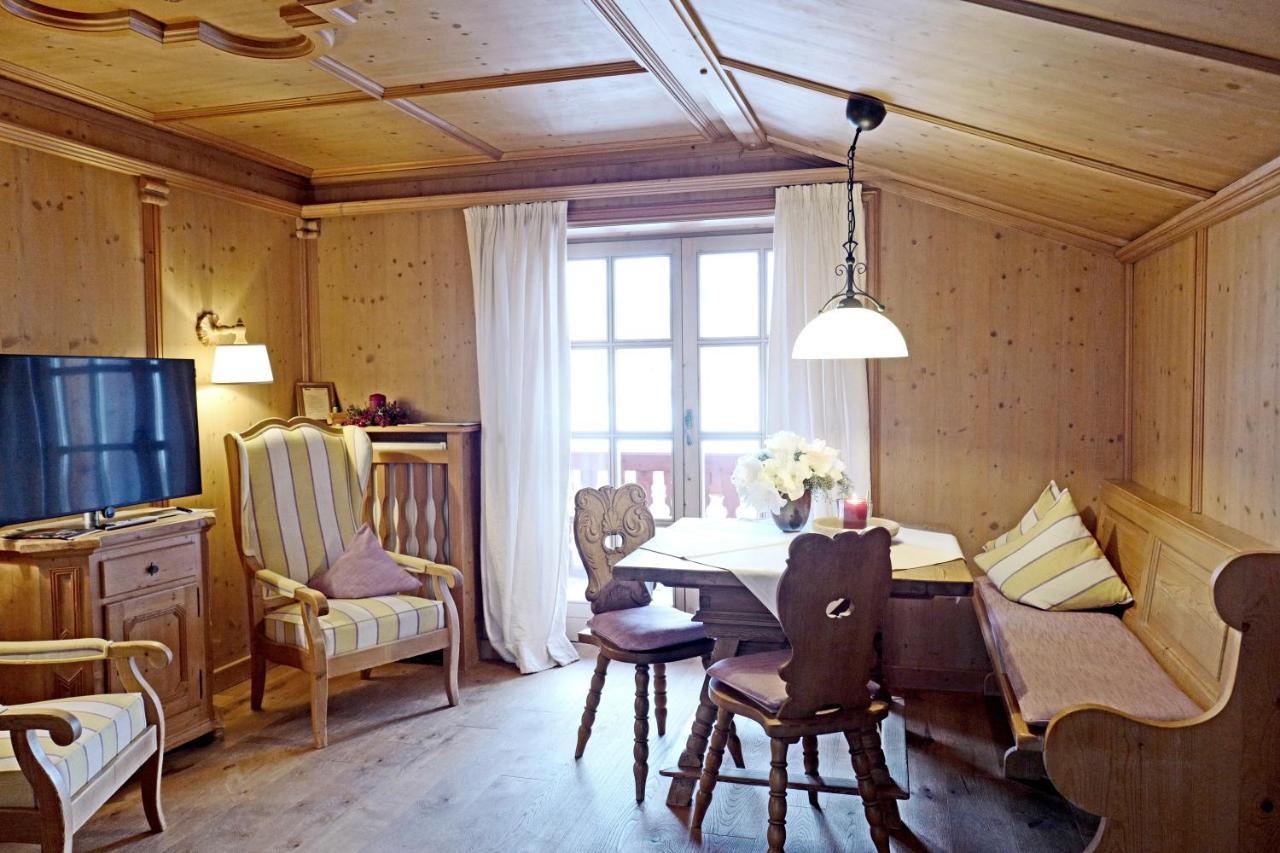 Hotel Maier Zum Kirschner Rotta エクステリア 写真