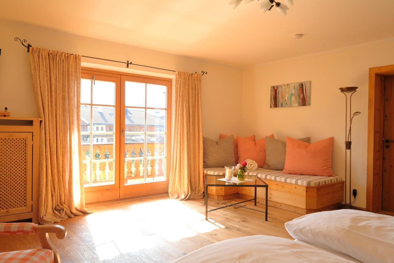 Hotel Maier Zum Kirschner Rotta エクステリア 写真