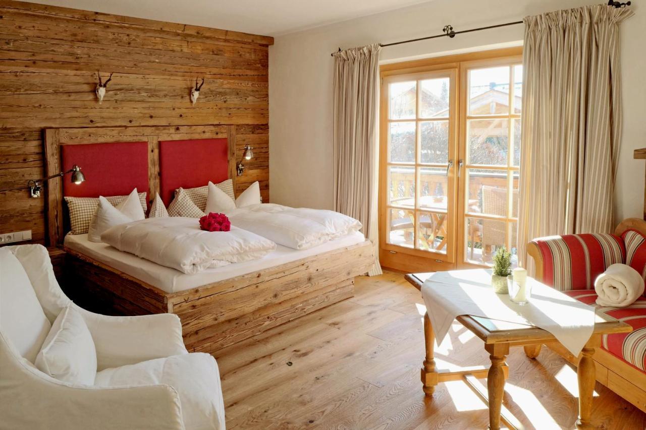Hotel Maier Zum Kirschner Rotta エクステリア 写真