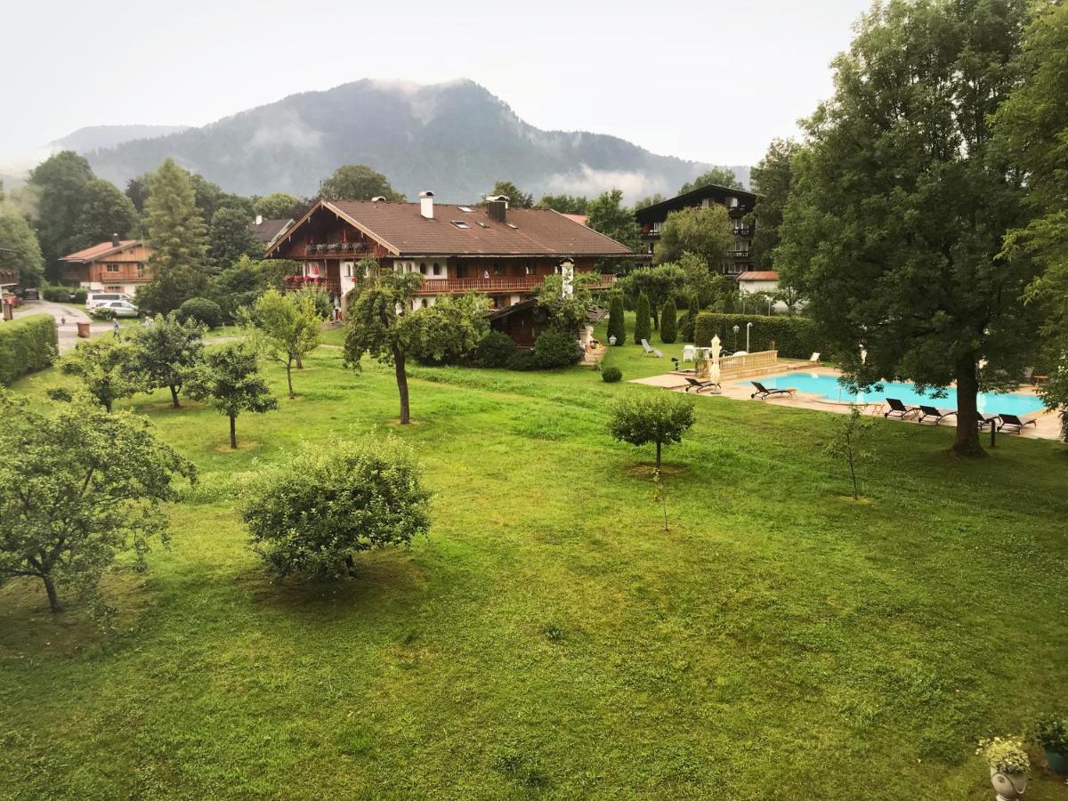 Hotel Maier Zum Kirschner Rotta エクステリア 写真