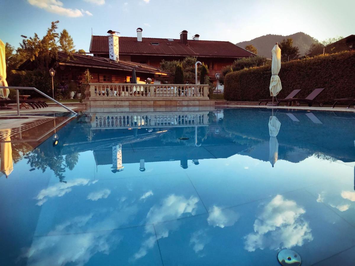 Hotel Maier Zum Kirschner Rotta エクステリア 写真