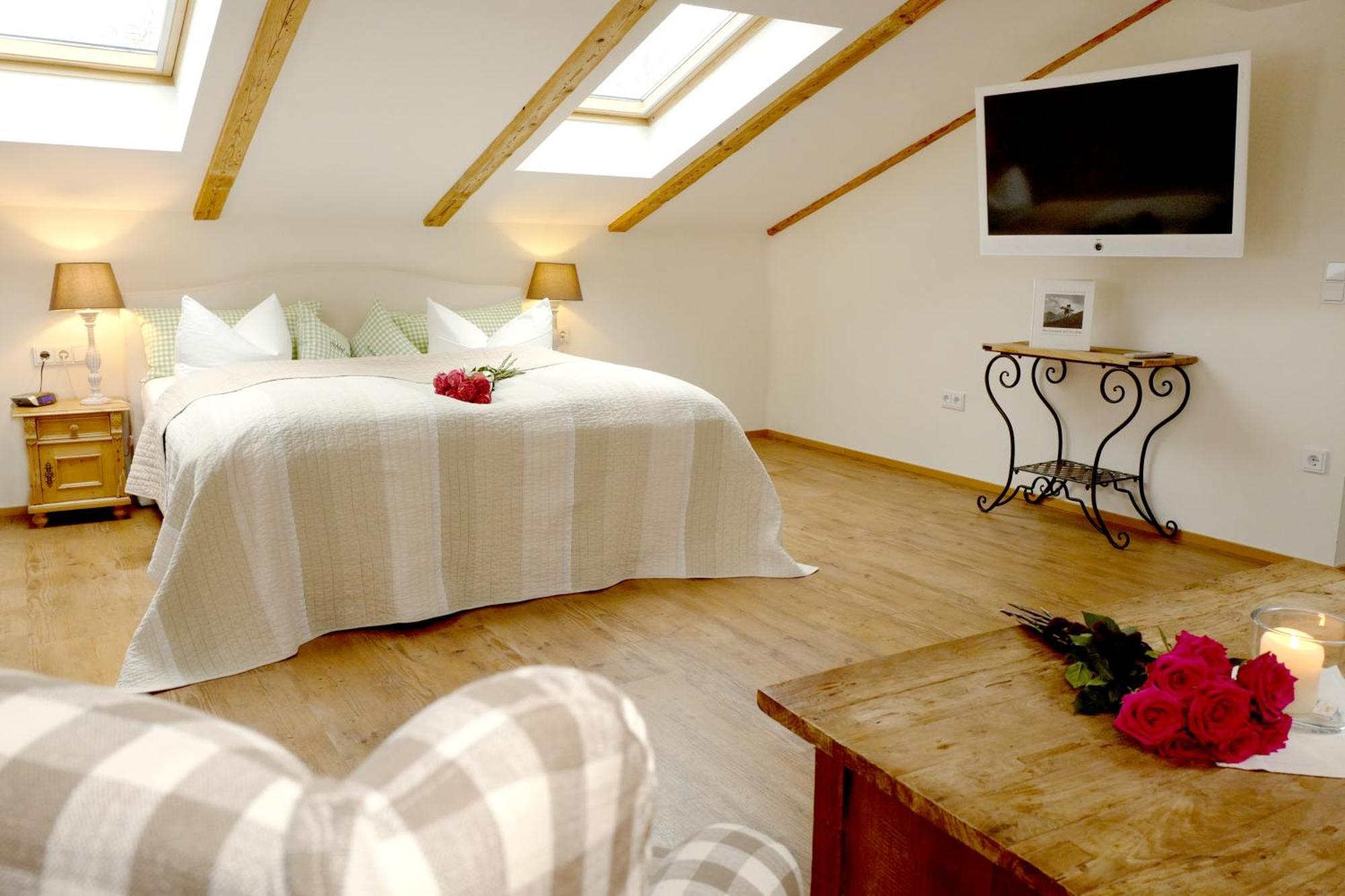 Hotel Maier Zum Kirschner Rotta エクステリア 写真